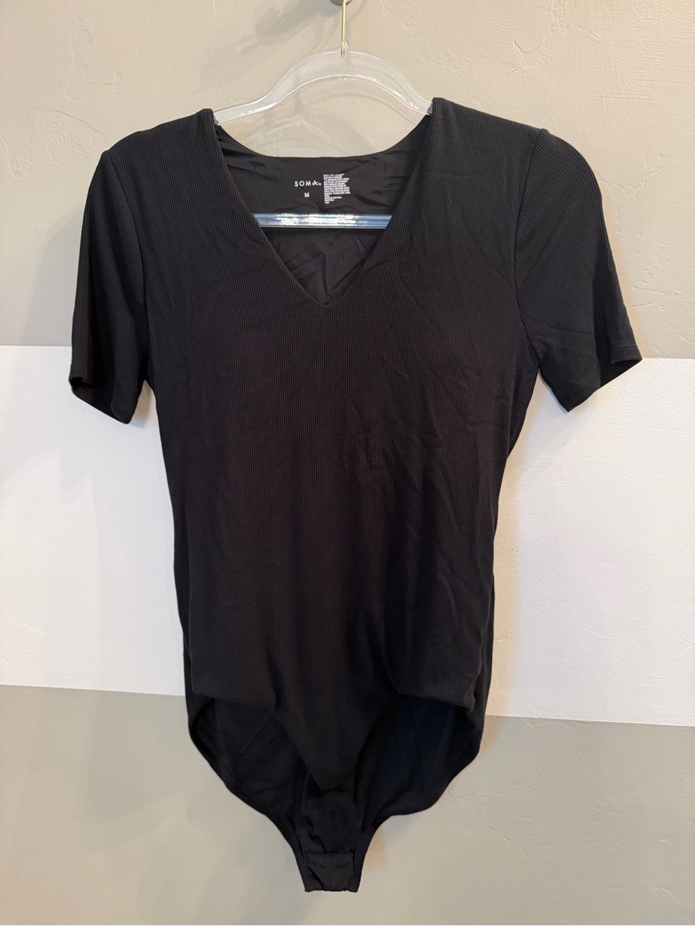 Soma women’s Black V-Neck Short Sleeve Bodysuit medium
